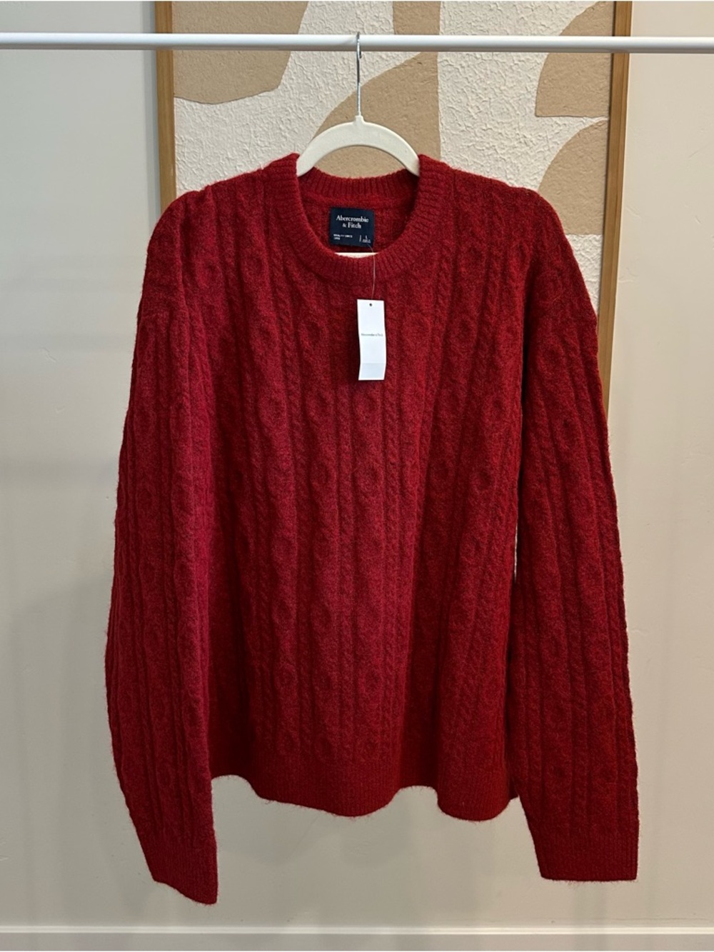 MEN’s Cable-Knit Crewneck Sweater